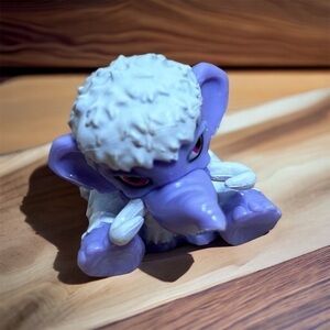 Monster High Abbey Bominable First Wave Pet Shiver Vintage Toy Doll Accessory